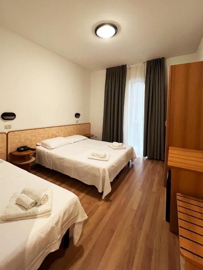 Hotel Little Rimini Exterior foto